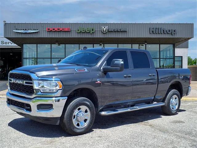 2024 RAM 2500 Tradesman Crew Cab 4x4 64 Box