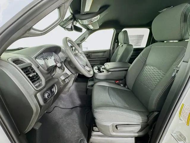 2025 Ram 2500 Tradesman Crew Cab 4x4 6'4" Box