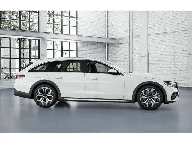 2025 Mercedes-Benz E 450 4MATIC