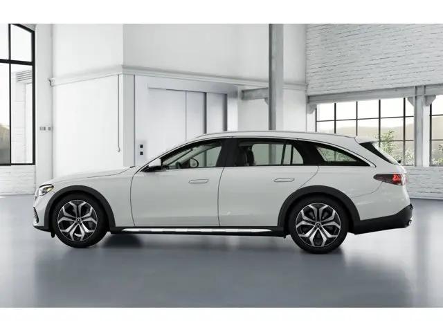 2025 Mercedes-Benz E 450 4MATIC