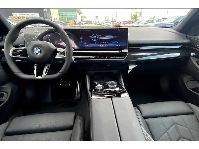 2026 BMW 5 Series 530i