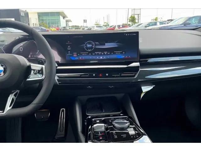 2026 BMW 5 Series 530i