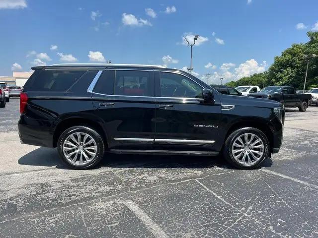 2022 GMC Yukon 4WD Denali