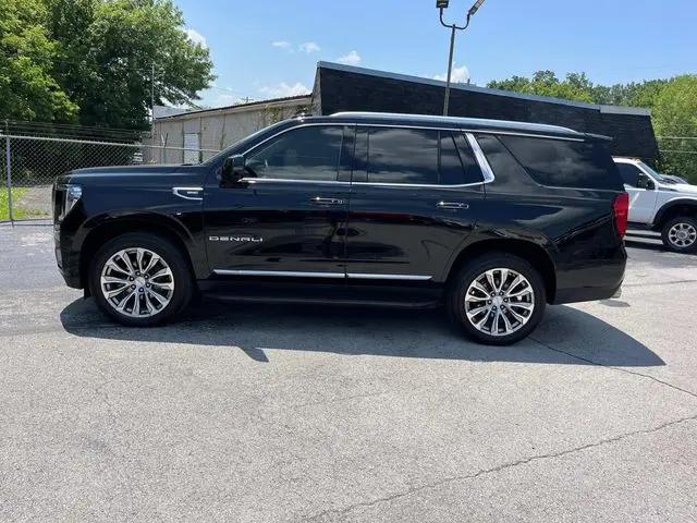 2022 GMC Yukon 4WD Denali