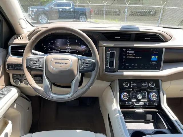 2022 GMC Yukon 4WD Denali