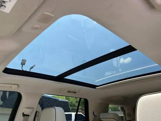 2022 GMC Yukon 4WD Denali