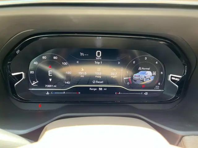 2022 GMC Yukon 4WD Denali