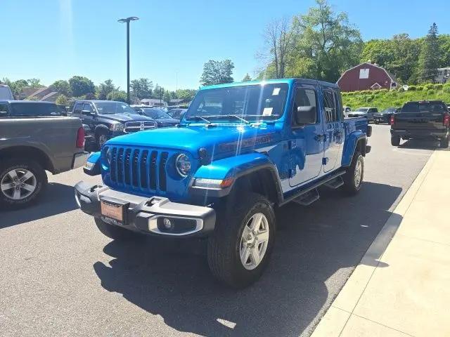 2022 Jeep Gladiator Sport S