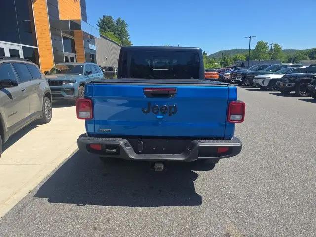 2022 Jeep Gladiator Sport S