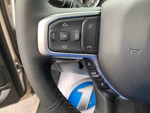 2025 Ram 1500 Big Horn Crew Cab 4x4 57 Box