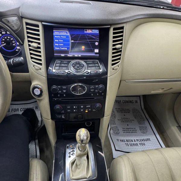2012 INFINITI FX35 FX50