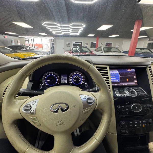 2012 INFINITI FX35 FX50