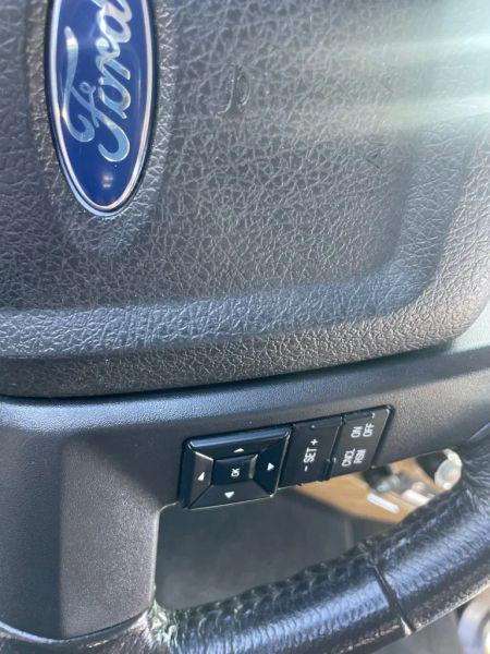 2011 Ford F-150 LARIAT