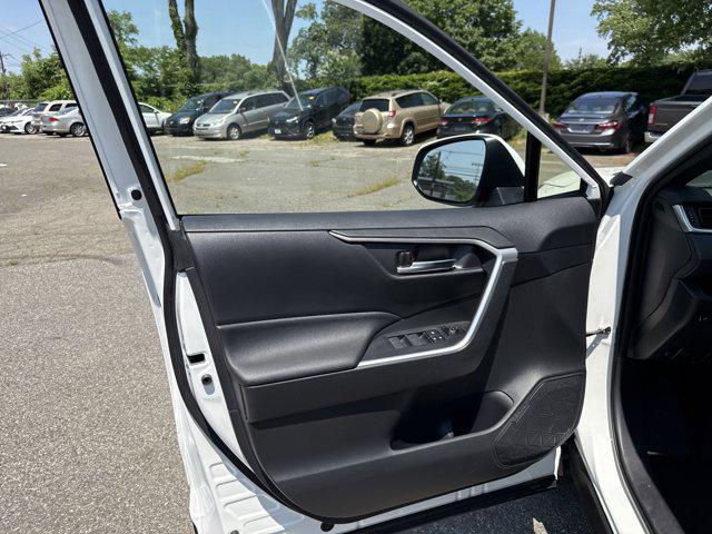 2023 Toyota RAV4 Prime SE