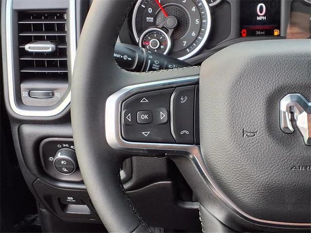 2026 Ram 1500 Big Horn Crew Cab 4x4 5'7" Box