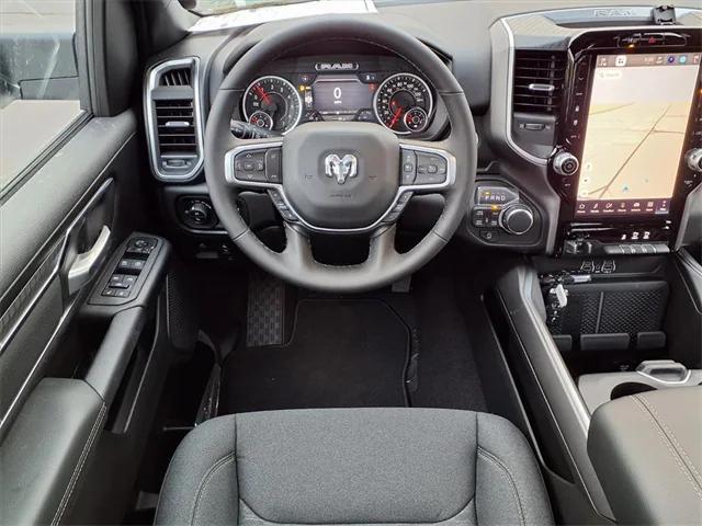 2026 Ram 1500 Big Horn Crew Cab 4x4 5'7" Box