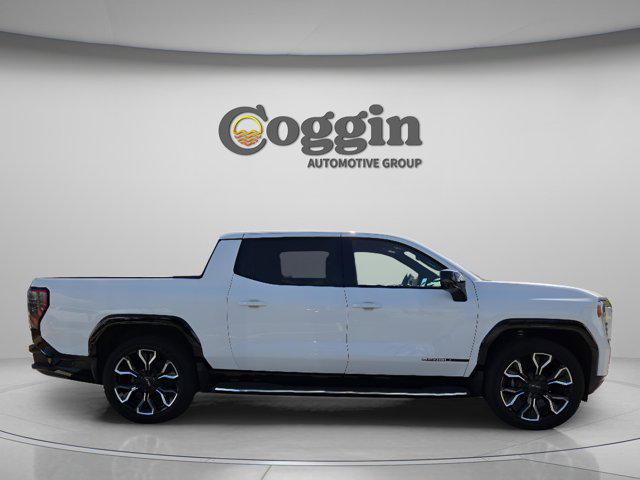 2025 GMC Sierra Max Range Denali