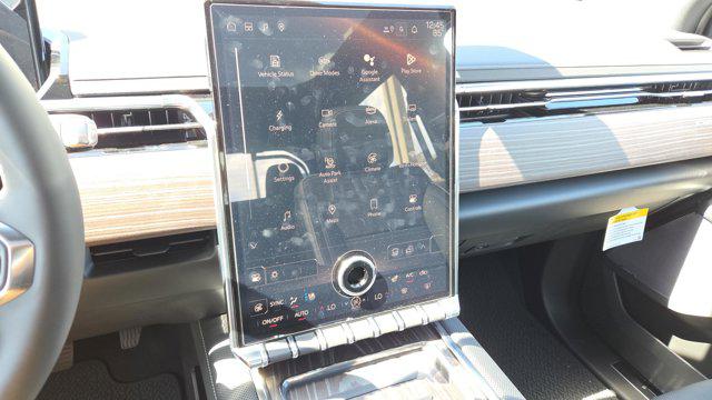 2025 GMC Sierra Max Range Denali