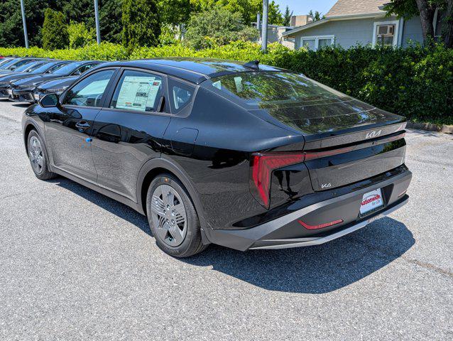 2025 Kia K4 LX