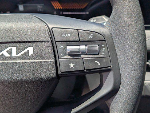 2025 Kia K4 LX