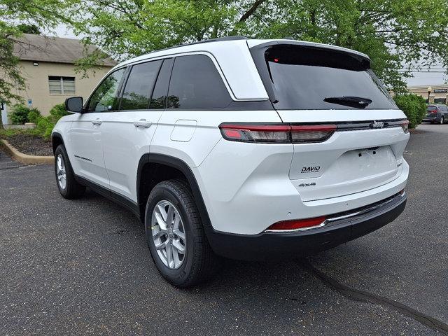 2025 Jeep Grand Cherokee Laredo X 4x4