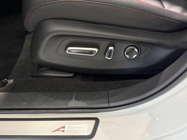 2025 Acura ADX w/A-Spec Advance Package