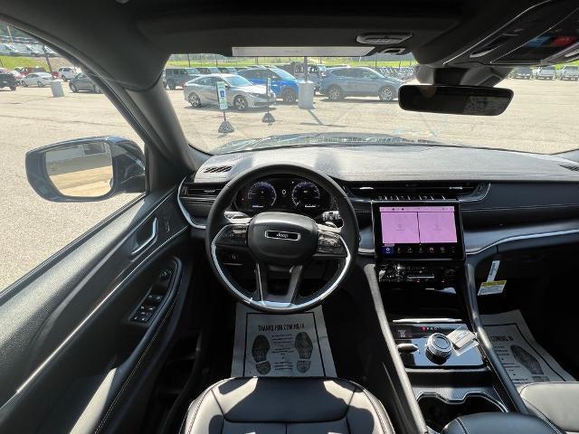 2025 Jeep Grand Cherokee GRAND CHEROKEE LIMITED 4X4 2025 Jeep Grand Cherokee GRAND CHEROKEE LIMITED 4X4