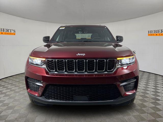 2025 Jeep Grand Cherokee GRAND CHEROKEE LAREDO X 4X2