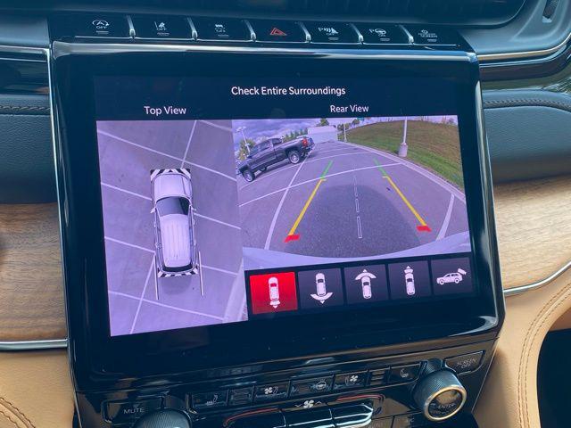 2025 Jeep Grand Cherokee GRAND CHEROKEE SUMMIT RESERVE 4X4