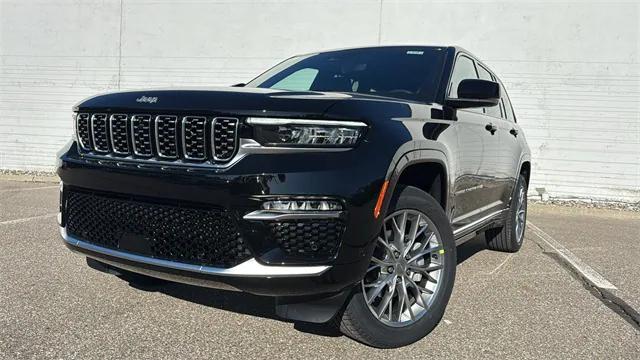 2025 Jeep Grand Cherokee GRAND CHEROKEE SUMMIT 4X4