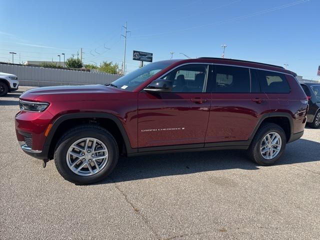 2025 Jeep Grand Cherokee GRAND CHEROKEE L LAREDO 4X2