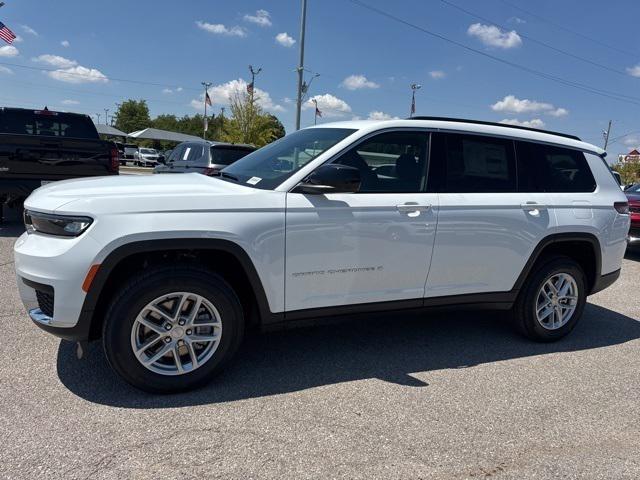 2025 Jeep Grand Cherokee GRAND CHEROKEE L LAREDO 4X2