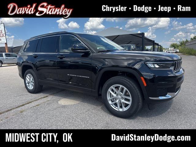 2025 Jeep Grand Cherokee GRAND CHEROKEE L LAREDO 4X4