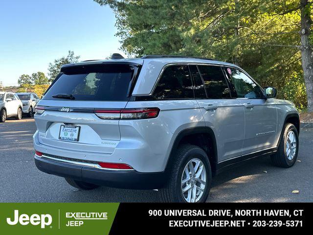 2025 Jeep Grand Cherokee GRAND CHEROKEE LAREDO X 4X4