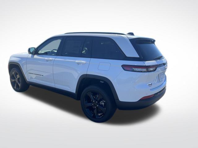 2025 Jeep Grand Cherokee GRAND CHEROKEE ALTITUDE 4X4
