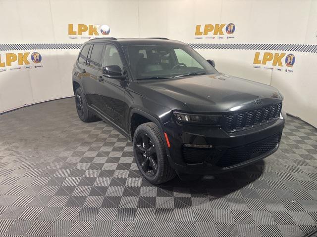 2025 Jeep Grand Cherokee GRAND CHEROKEE LIMITED 4X4 2025 Jeep Grand Cherokee GRAND CHEROKEE LIMITED 4X4