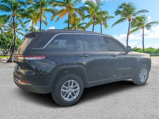 2025 Jeep Grand Cherokee GRAND CHEROKEE LAREDO X 4X2