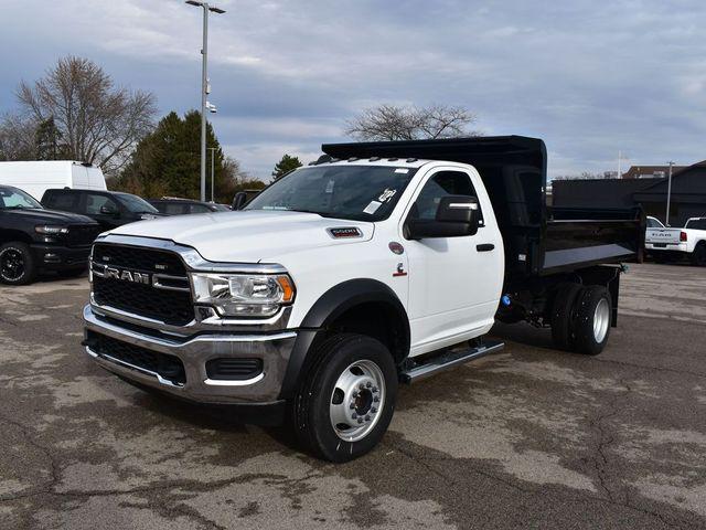2024 RAM 5500 Chassis Tradesman/SLT 2024 RAM 5500 Chassis Tradesman/SLT