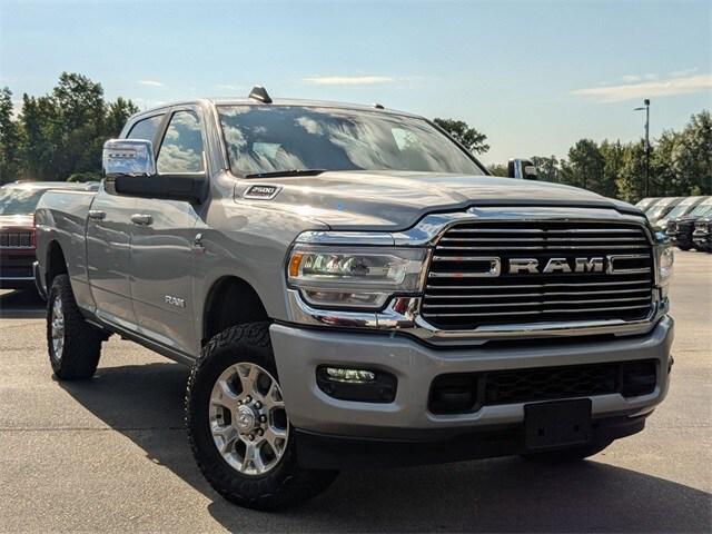 2024 RAM 2500 Laramie Crew Cab 4x4 64 Box