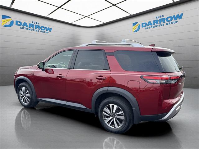 2023 Nissan Pathfinder SL 4WD