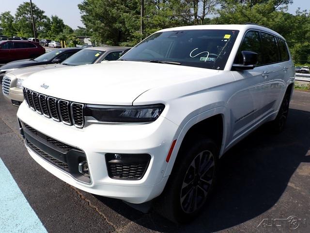 2022 Jeep Grand Cherokee L Overland 4x4