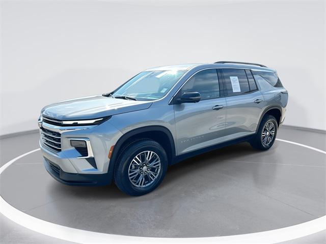 2024 Chevrolet Traverse FWD LT