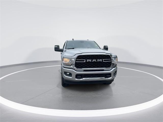 2023 RAM 3500 Big Horn Crew Cab 4x4 64 Box