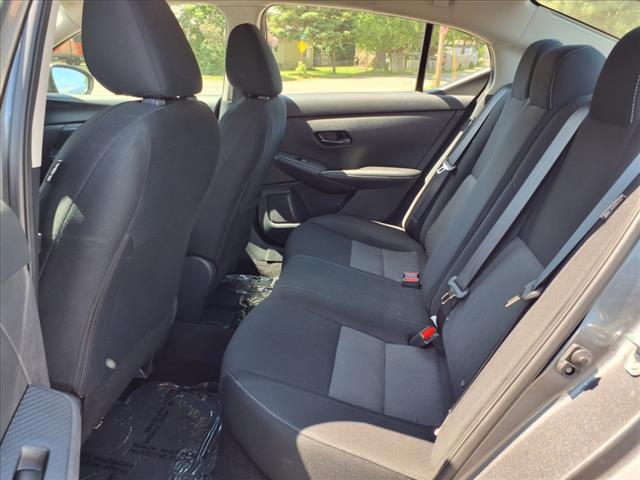 2024 Nissan Sentra SV Xtronic CVT