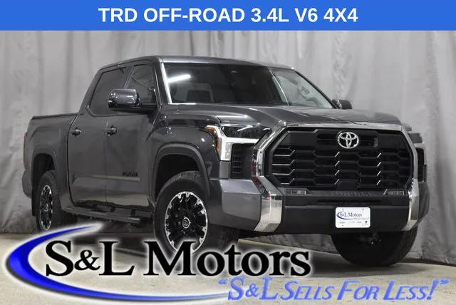 2024 Toyota Tundra SR5 4WD