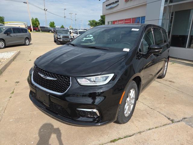 2025 Chrysler Pacifica PACIFICA SELECT