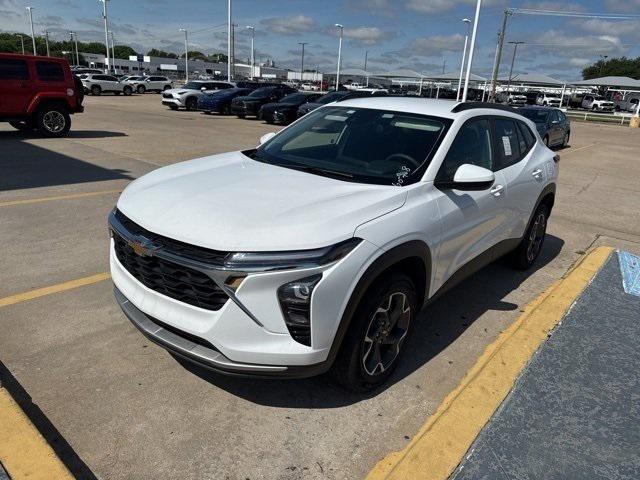 2024 Chevrolet Trax FWD LT