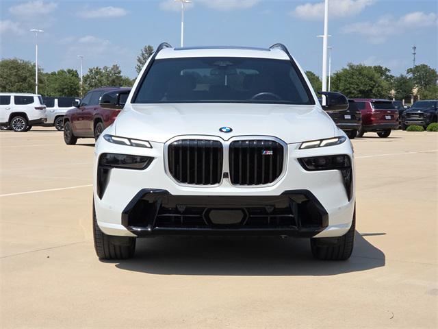 2025 BMW X7 M60i