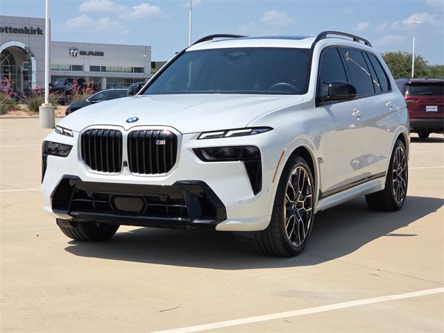 2025 BMW X7 M60i