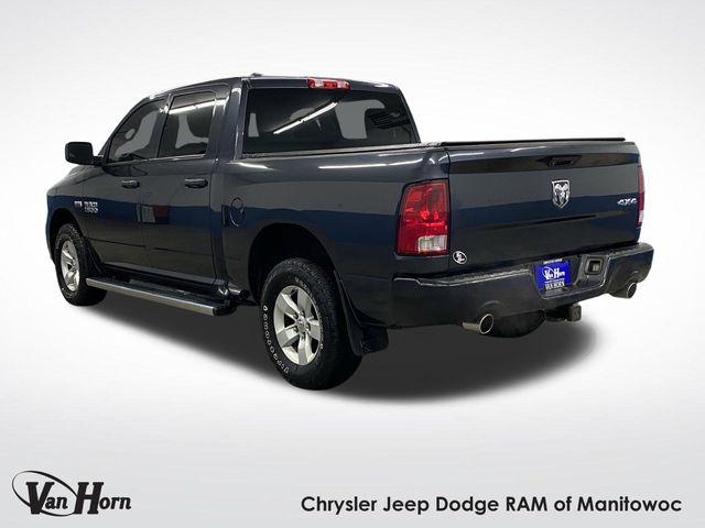 2017 RAM 1500 Express Crew Cab 4x4 57 Box